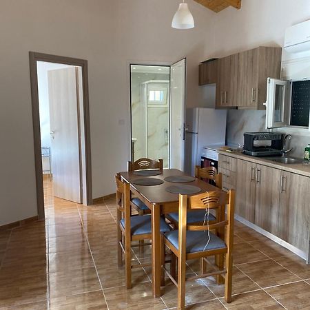 Babis Apartment Áyios Nikítas المظهر الخارجي الصورة
